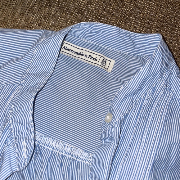 Abercrombie & Fitch Blouse - Picture 2 of 2